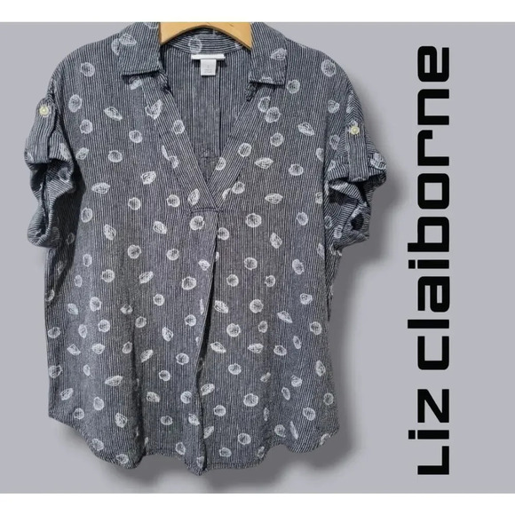 Liz Claiborne Women's sea shells blue button-down Blouse  - small - Picture 8 of 8